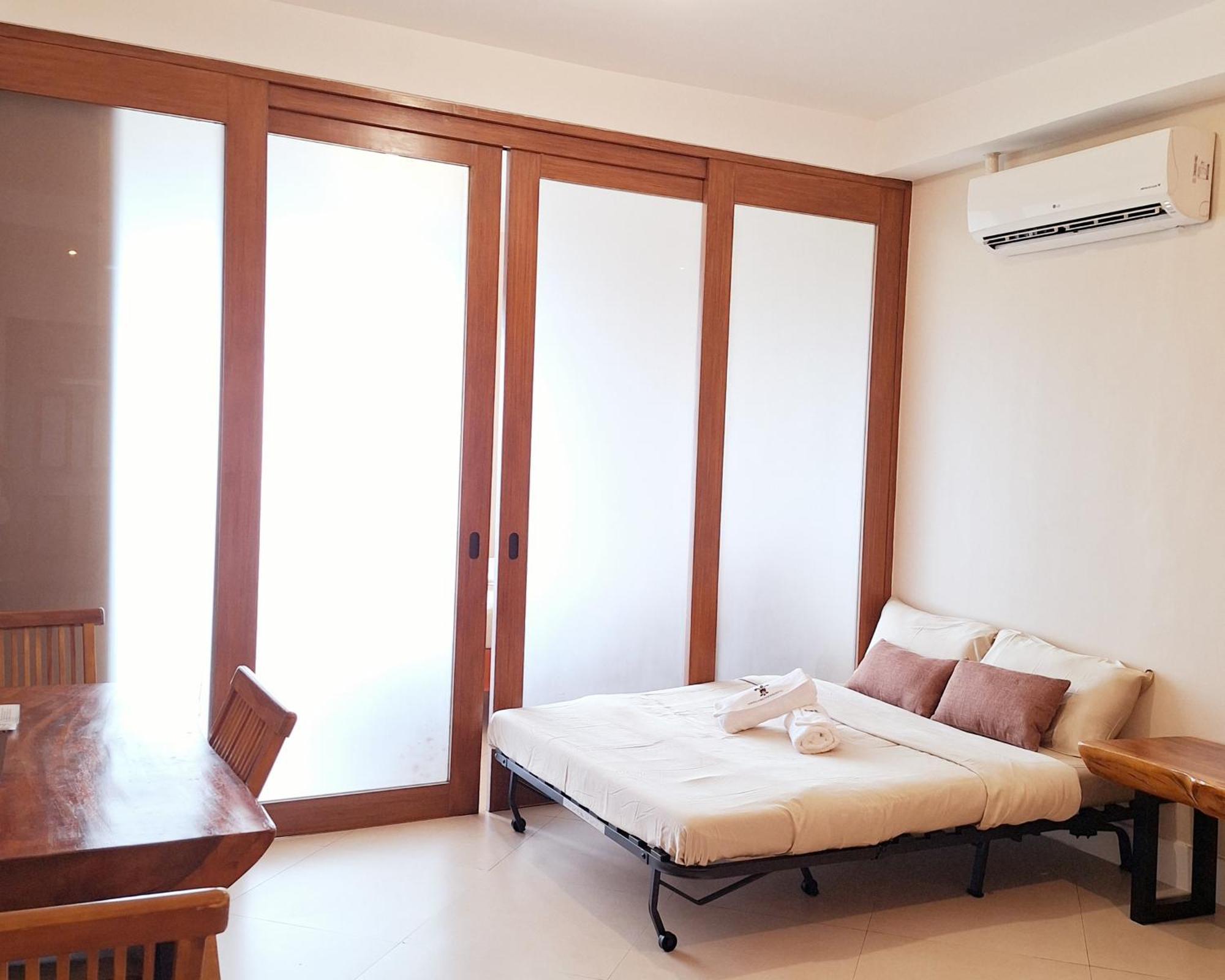 Manila Bayview Rental Exteriör bild