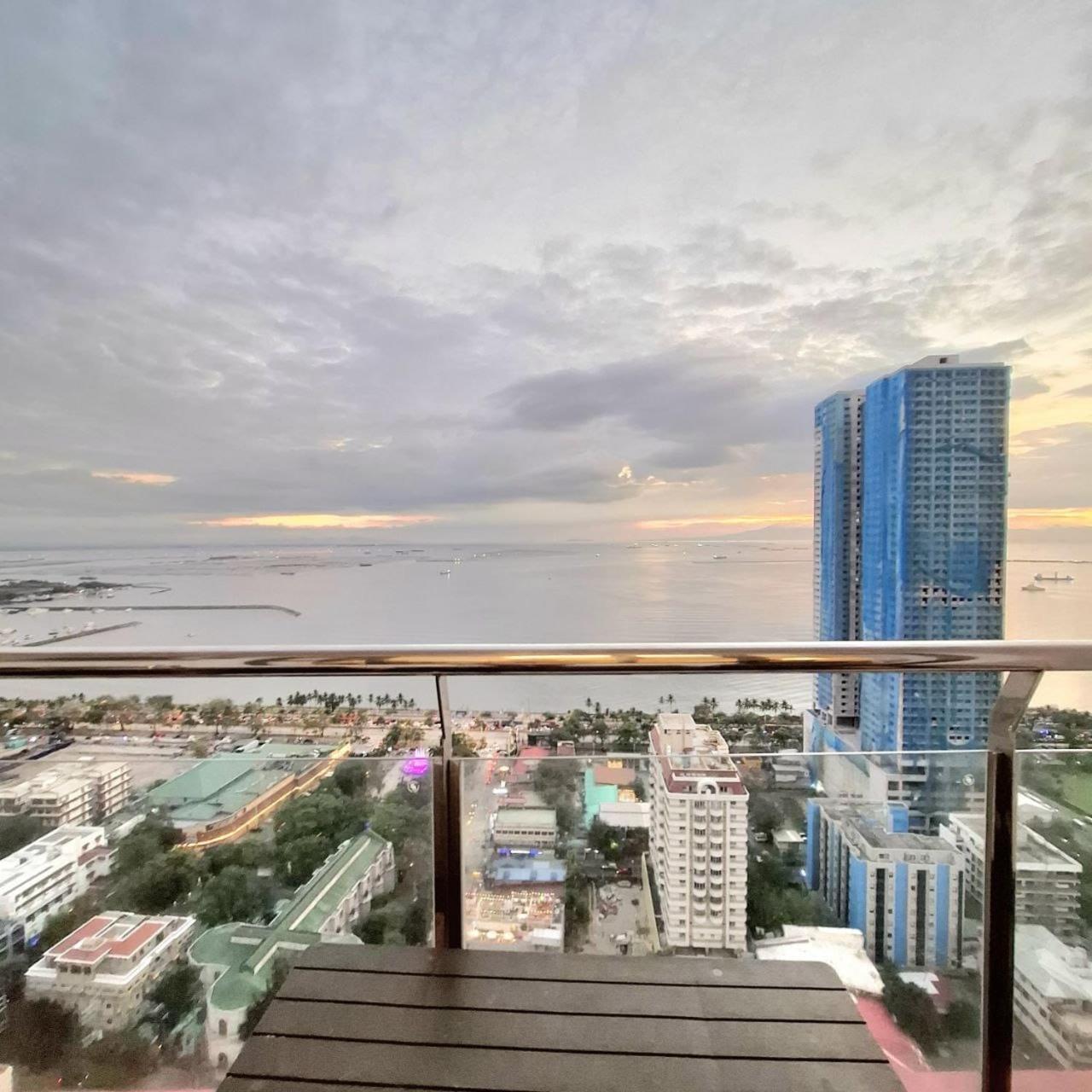 Manila Bayview Rental Exteriör bild