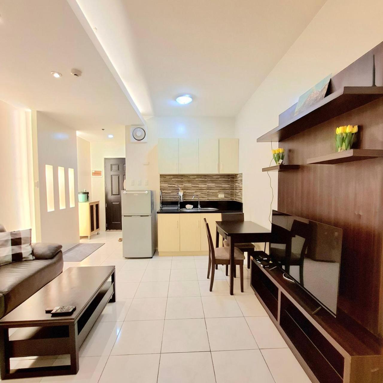 Manila Bayview Rental Exteriör bild
